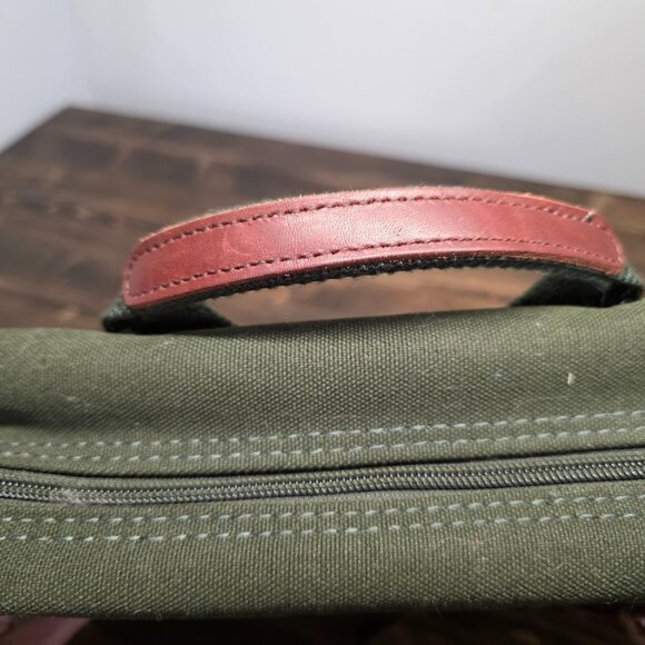 ORVIS BATTENKILL HANGING TRAVEL KIT, CANVAS AND LEATHER - Picture 8 of 13